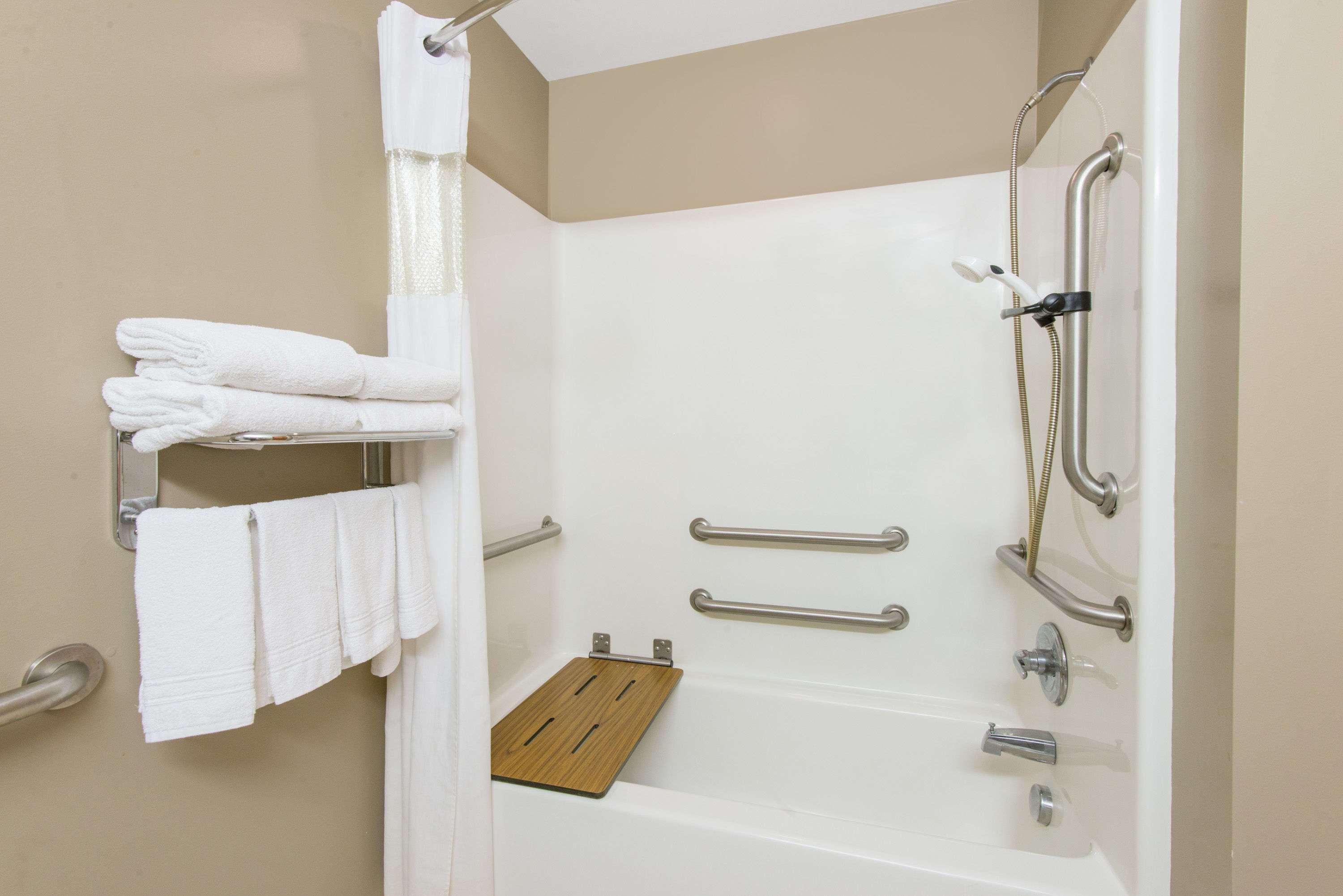 Microtel Inn & Suites By Wyndham Hazelton/Bruceton Mills Eksteriør bilde