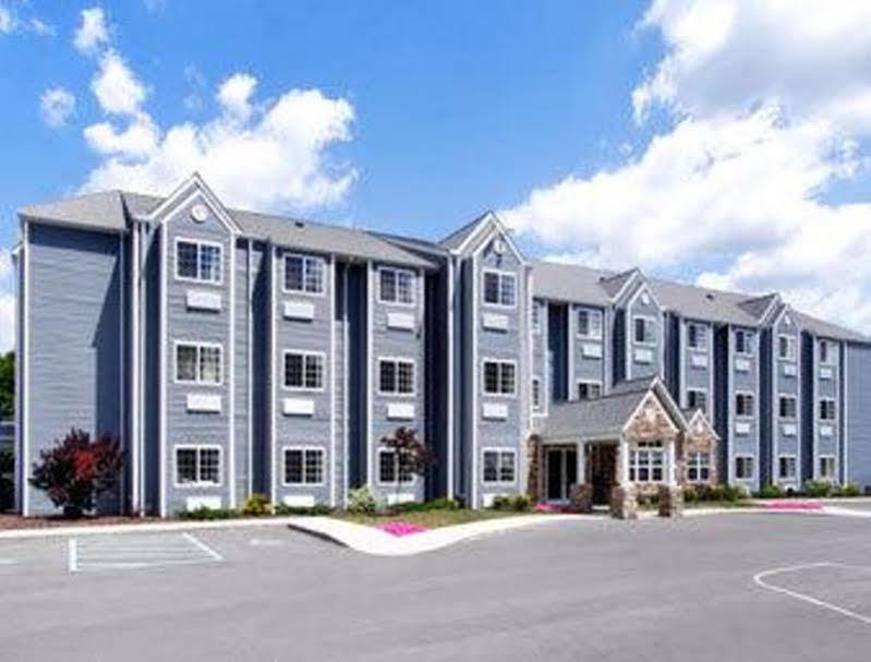 Microtel Inn & Suites By Wyndham Hazelton/Bruceton Mills Eksteriør bilde